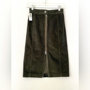 Aritzia Wilfred Free Ellie Corduroy Skirt in Olive Green